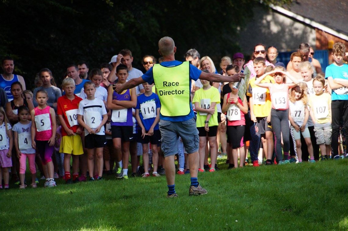 totnes 10k kids.jpg