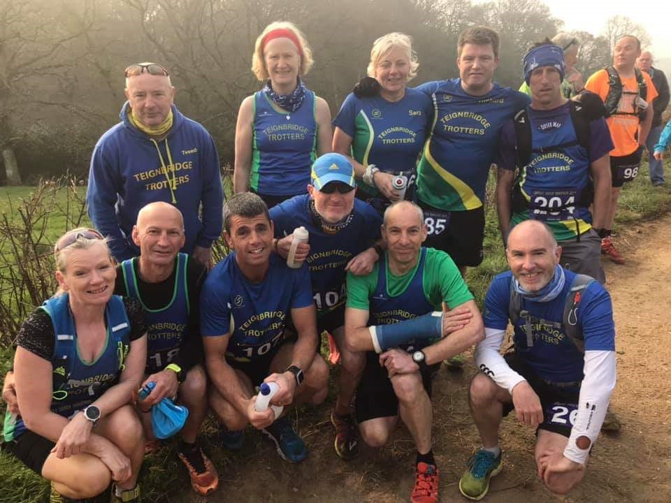 part of the teignbridge trotter team line up before dorset ooser marathon.jpg