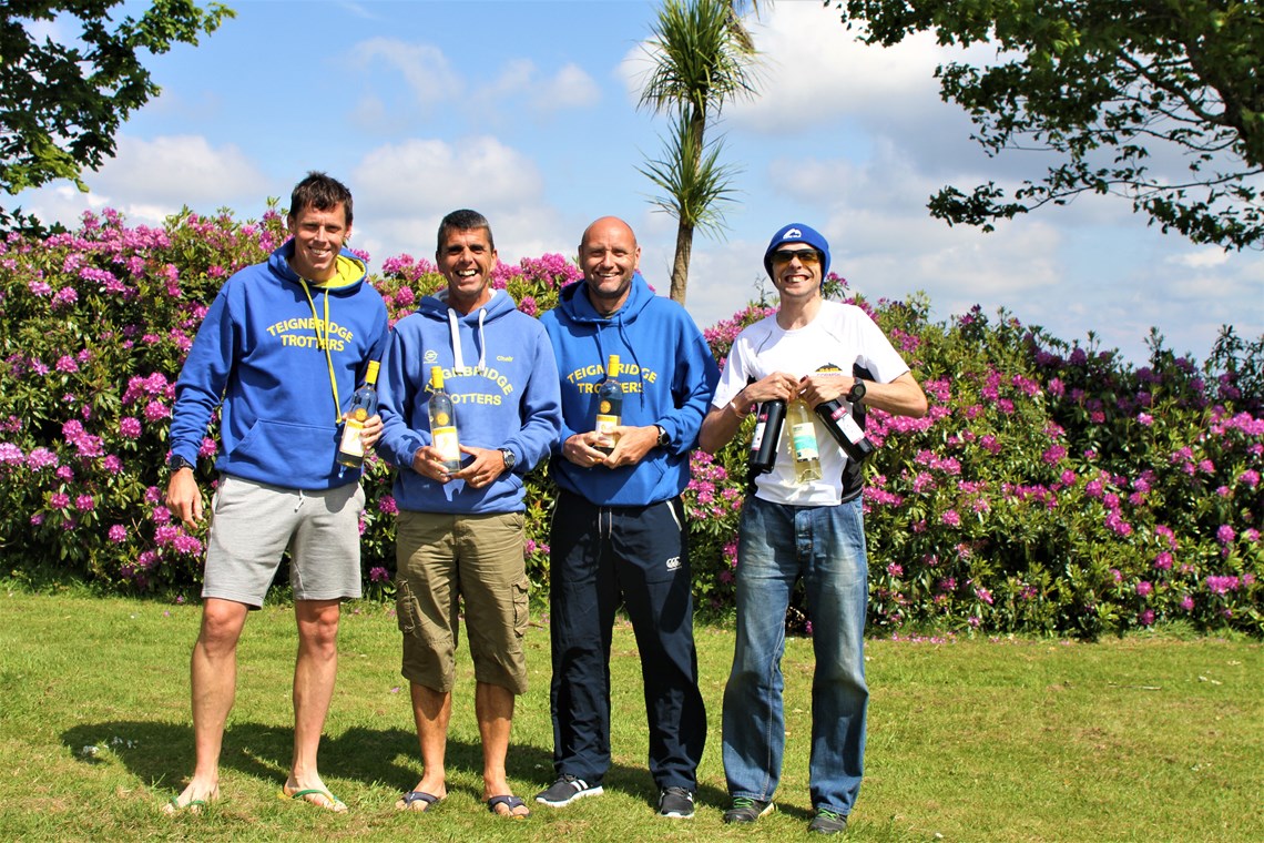 teinbridge trotters team winners at imerys marathon.jpg