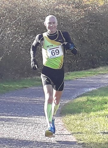 steve edwards at the kings of the castle 2 marathon.jpg