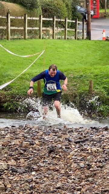 jimmy donovan having a paddle at dalwood.jpg