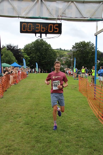 totnes 10k winner phil wylie.jpg