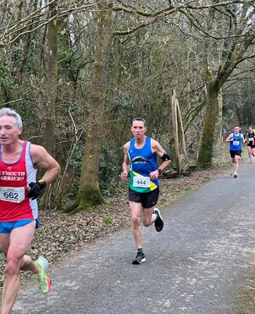 james saunders on his way to new mv60 club record.jpg