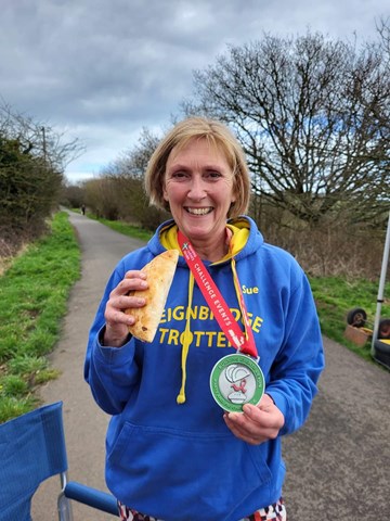 sue about to tuck into her pasty.jpg