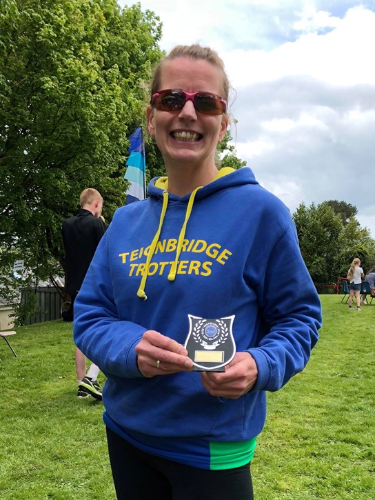 sarah pike wins 2nd lady at east allington 10k.jpeg