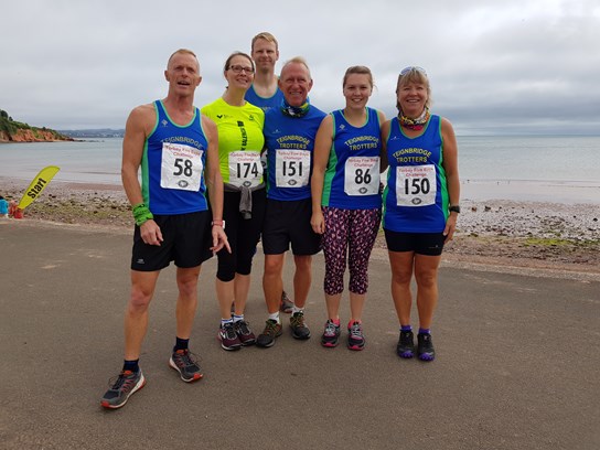 trotters posing on broadsands beach before torbay 5 bays challenge.jpg