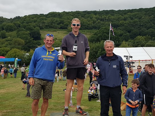 1st male team prize for teignbridge.jpg