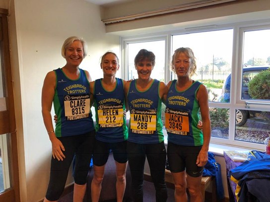 team photo before the great south run.jpg