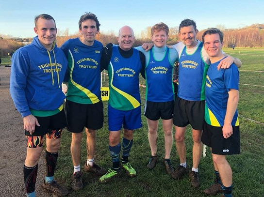 teignbridge male xc team at exeter.jpg