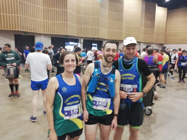 natalie clare, joe hornsby and kurt read all smiles before mk marathon.jpeg