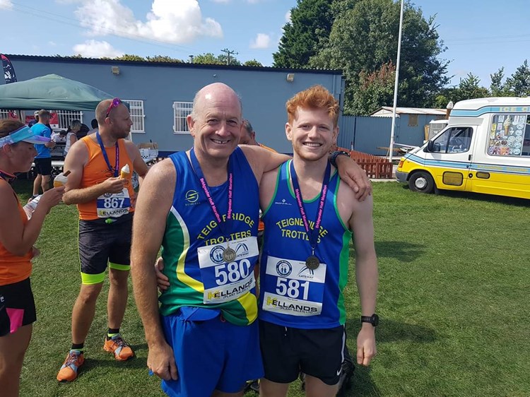 eamon and sam crowe all smiles at bridgwater half marathon.jpg