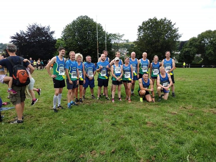 trooters line up at totnes 10k.jpg